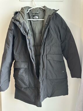 The North Face Black Women's Insulated Puffer Coat with Hood